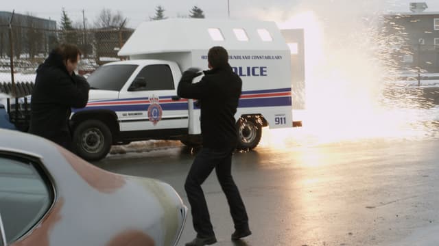 S04:E13 - Republic of Doyle: S4 E13 - What Doesn't Kill You