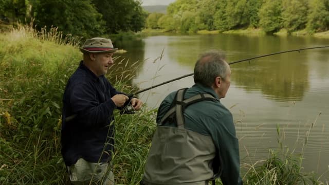 S06:E01 - River Irfon, Mid Wales (Chub)