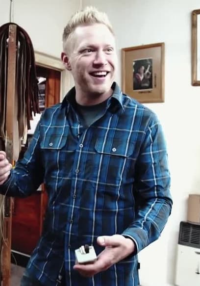 S01:E06 - Patagonia Horns, Leather and a Knife poster
