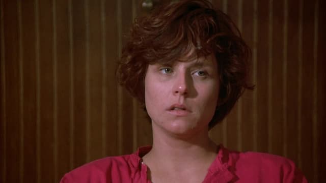 S05:E11 - The Littlest Victim