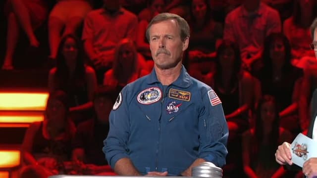 S03:E06 - Episode 6