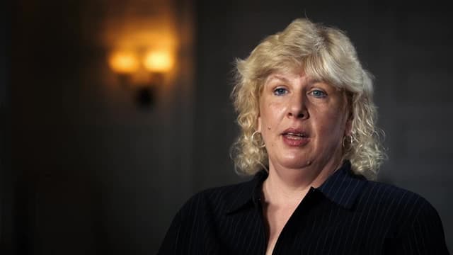 S01:E03 - Wave to Daddy