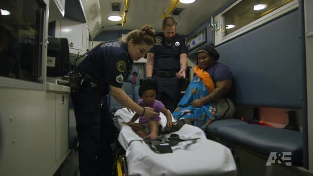 T02:C08 - S02:E08 - Dark Side of the City