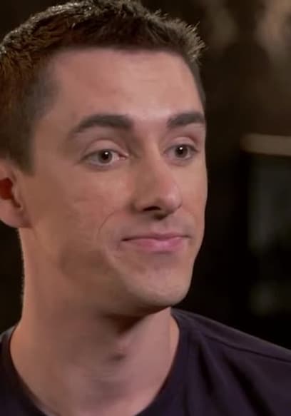 Affiche de S01:E06 - Are You in Love With Him?