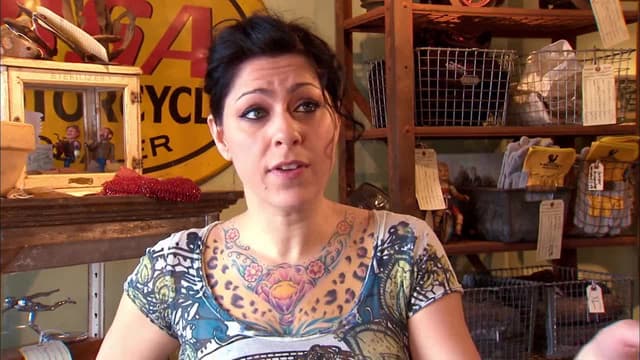 S03:E07 - The Emu Chase