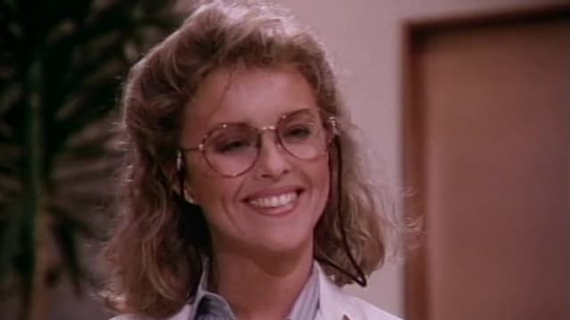 S01:E09 - Reflections in Terror