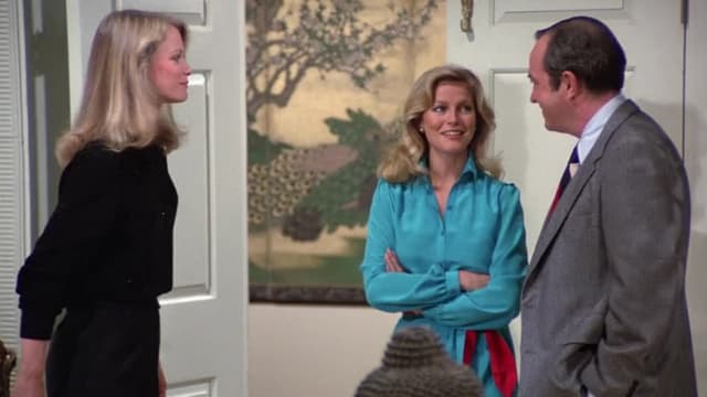 S04:E25 - One Love ... Two Angels (Pt. 1)