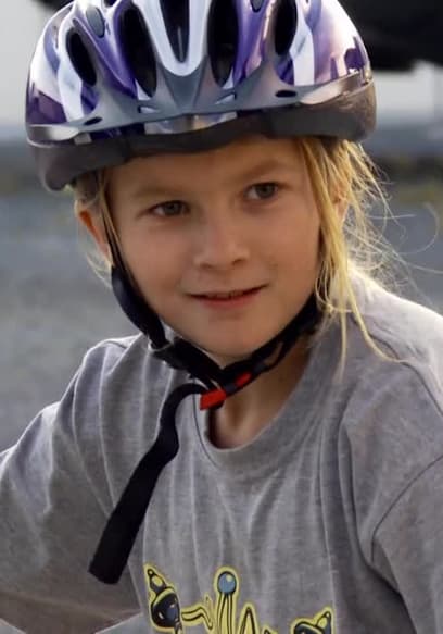 S05:E02 - Bike Soccer poster