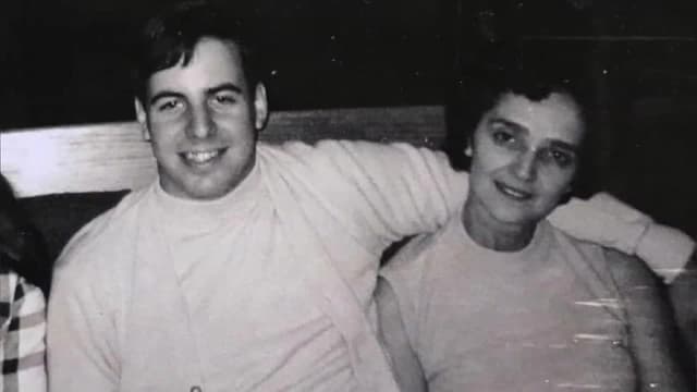 S07:E06 - The Greatest Conman in Modern History: Frank Abagnale Jr.