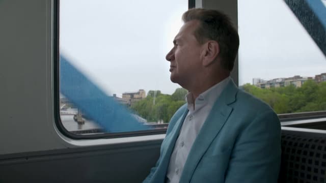 S11:E01 - Newcastle to County Durham