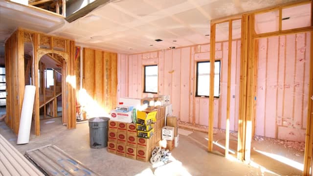 S01:É01 - S01:E01 - Bare Bones to Complete Kitchen