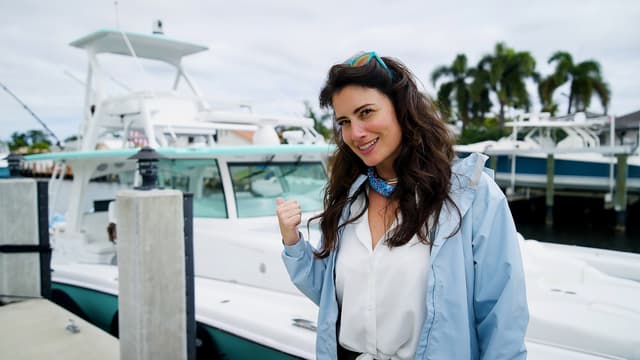 S01:E04 - Captain Gill's "Wharf Rat"