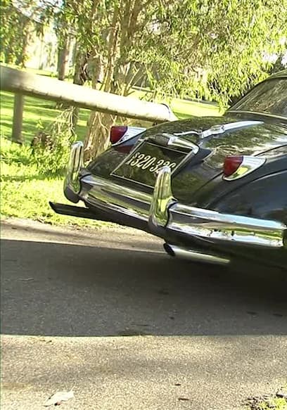 S01:E01 - Corvette, Lamborghini Miura, Porsche Panamera, Datsun 2000 poster