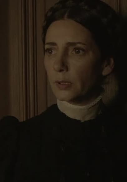 Watch Maison Close S02:E01 - Episode 1 - Free TV Shows | Tubi