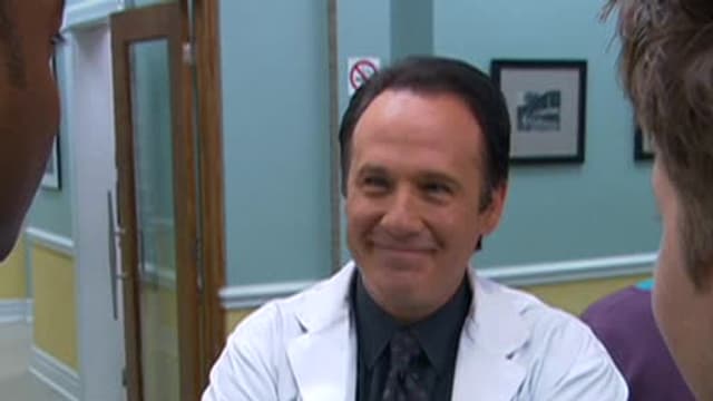 S01:E08 - The Art of Medicine