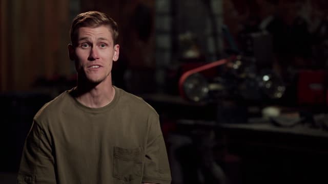 S04:E08 - The Cinquedea