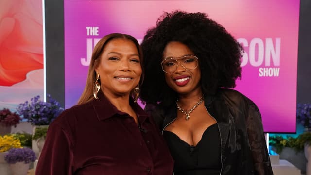 S04:E32 - Queen Latifah, Le Sserafim