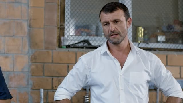 S01:E07 - Reunión peligrosa