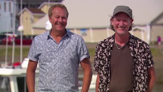 S01:E02 - Pictou, Nova Scotia