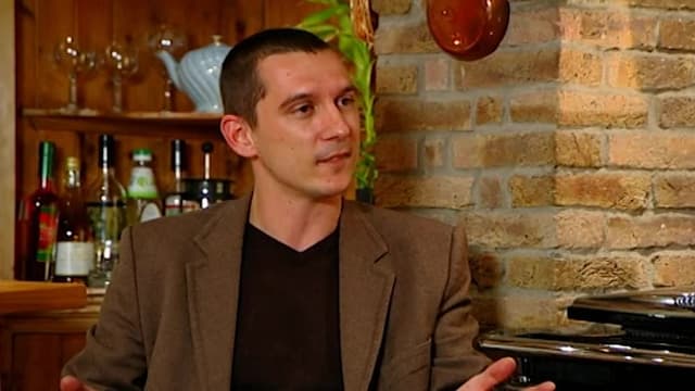 S11:E09 - Derbyshire