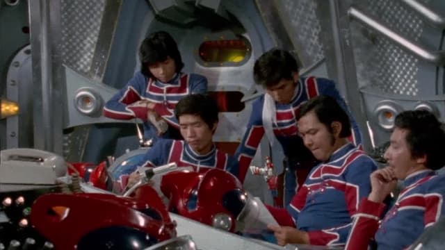 S01:E24 - This Is the Land of Ultra!