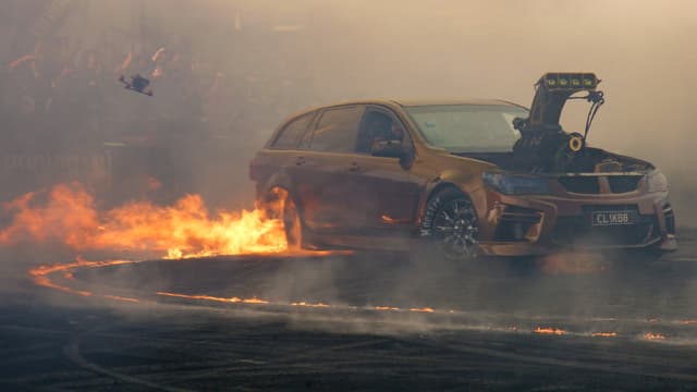 S01:E03 - Horsepower Fixes Everything!