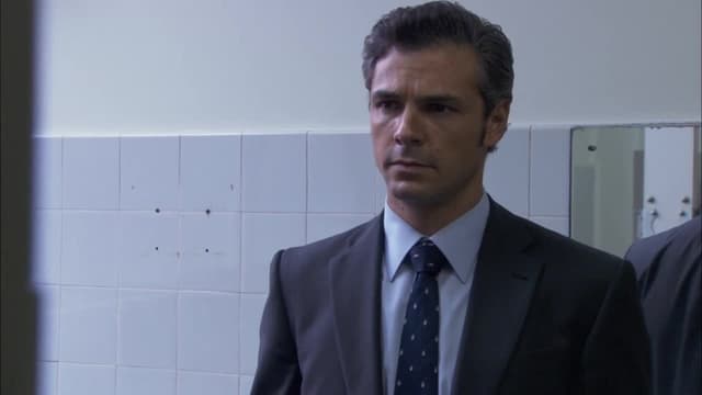 S02:E13 - The Loved Ones