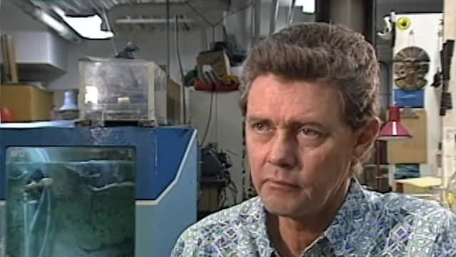 S01:E04 - Great White Encounter