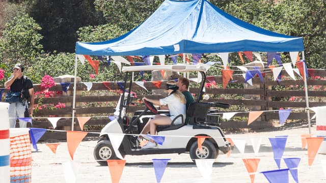 S02:E05 - Shock It to Me