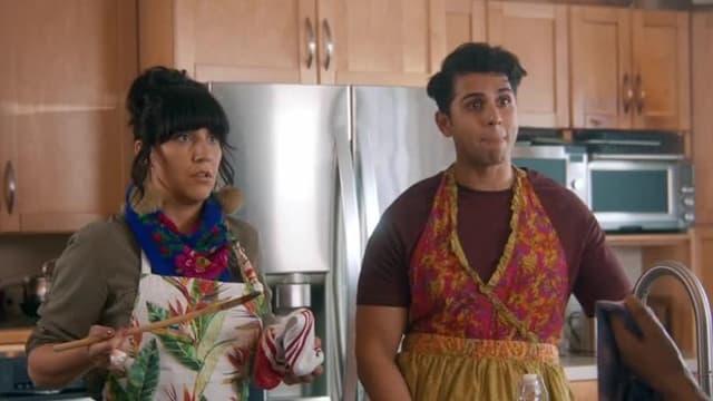 S02:E01 - Pinky's Picks