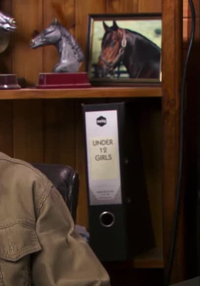 S03:E22 - Desk Jockey poster