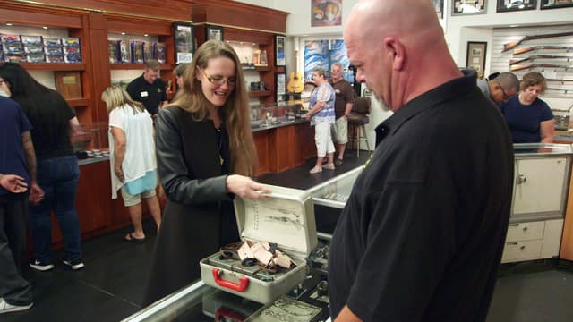 S01:E18 - Weird and Wacky