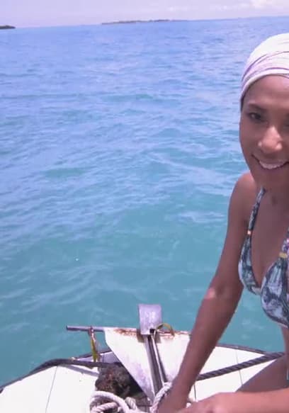 S02:E07 - Free Diving & Lionfish Ceviche in Caye Caulker, Belize poster