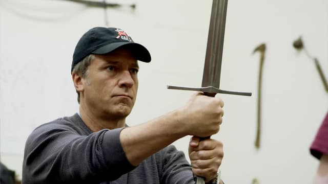 S03:E02 - Longsword / Archery