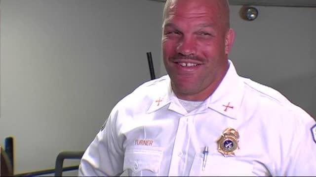 S01:E08 - Four Alarm Gym and Lounge