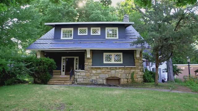 S01:E10 - Clowning Around