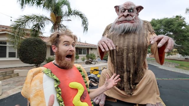S01:E10 - Most Expensive Animatronic and 1-Star Halloween Animatronics