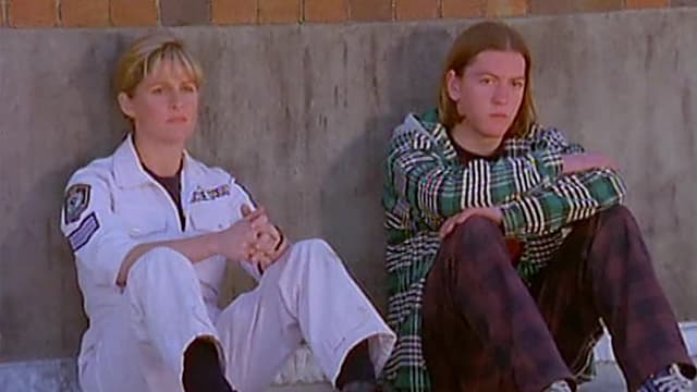 S04:E04 - Something's Got to Give