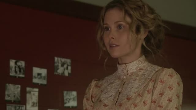 S01:E10 - Episode 10