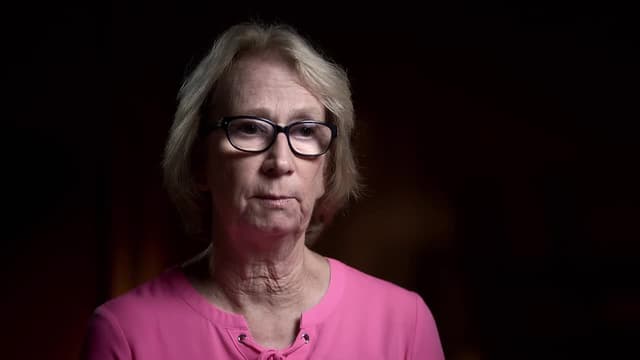 S04:E02 - Two Families