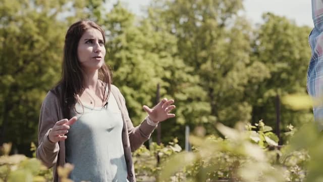 S01:E06 - To the Lakes, We Drink